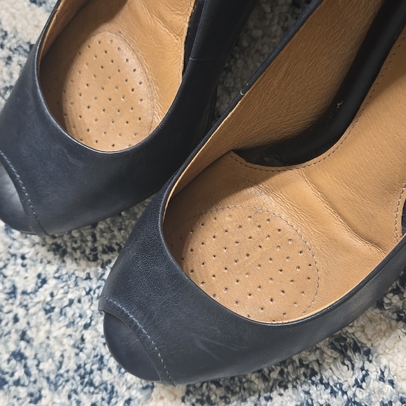 Nurture peeps toe pumps - Picture 7 of 7